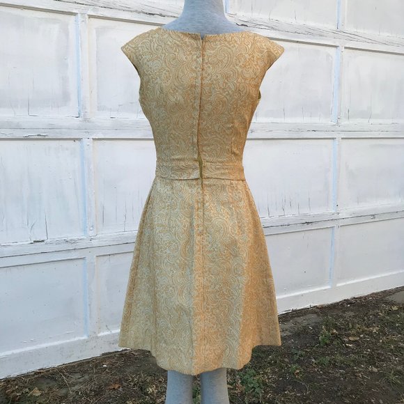 Francis Gale Gold Metallic Brocade Dress Asymmetric Waist Detail Vintage 1960s - Picture 6 of 9